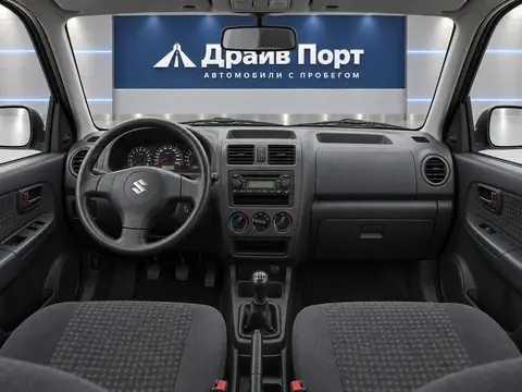 Suzuki Ignis 2003, панель приборов