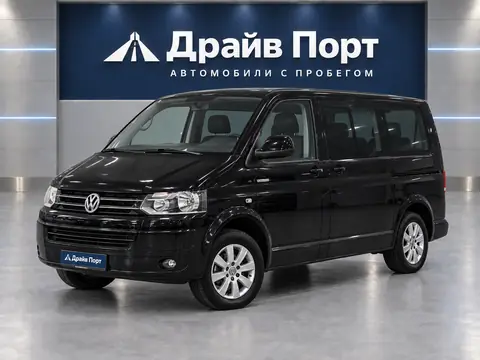 Volkswagen Caravelle 2012, вид спереди