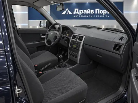 Lada Priora 2009, салон