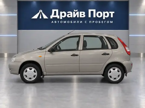 Lada Kalina 2007, вид сбоку