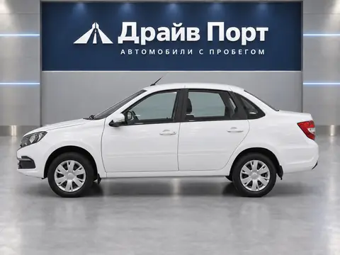Lada Granta 2024, вид сбоку