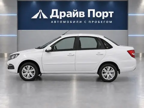 Lada Granta 2024, вид сбоку