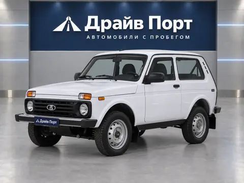 Lada 4x4 2020, вид спереди
